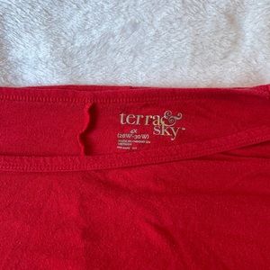 4x Terra and sky red shirt